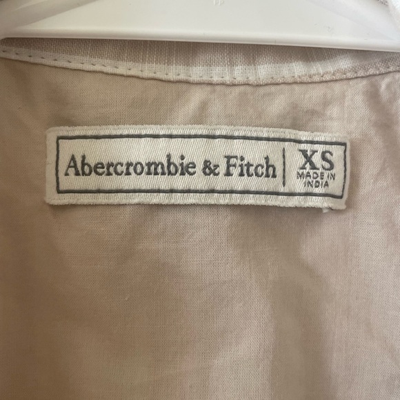 Abercrombie & fitch cream and white stripped cropped tank top with tie & clasps - Picture 2 of 4